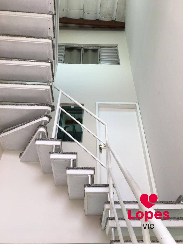 Sobrado à venda com 4 quartos, 310m² - Foto 6