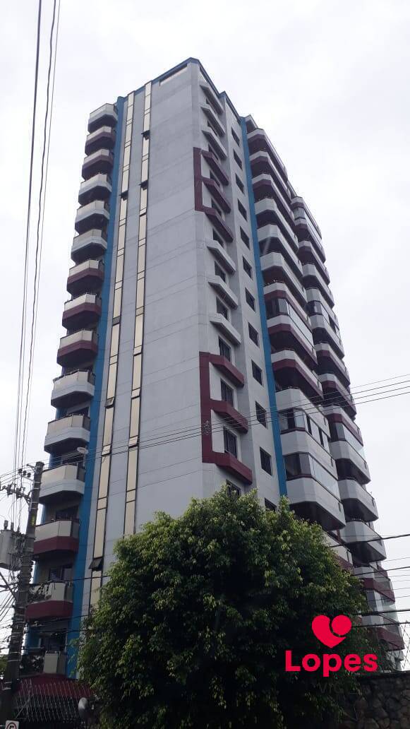 Apartamento à venda com 3 quartos, 175m² - Foto 2
