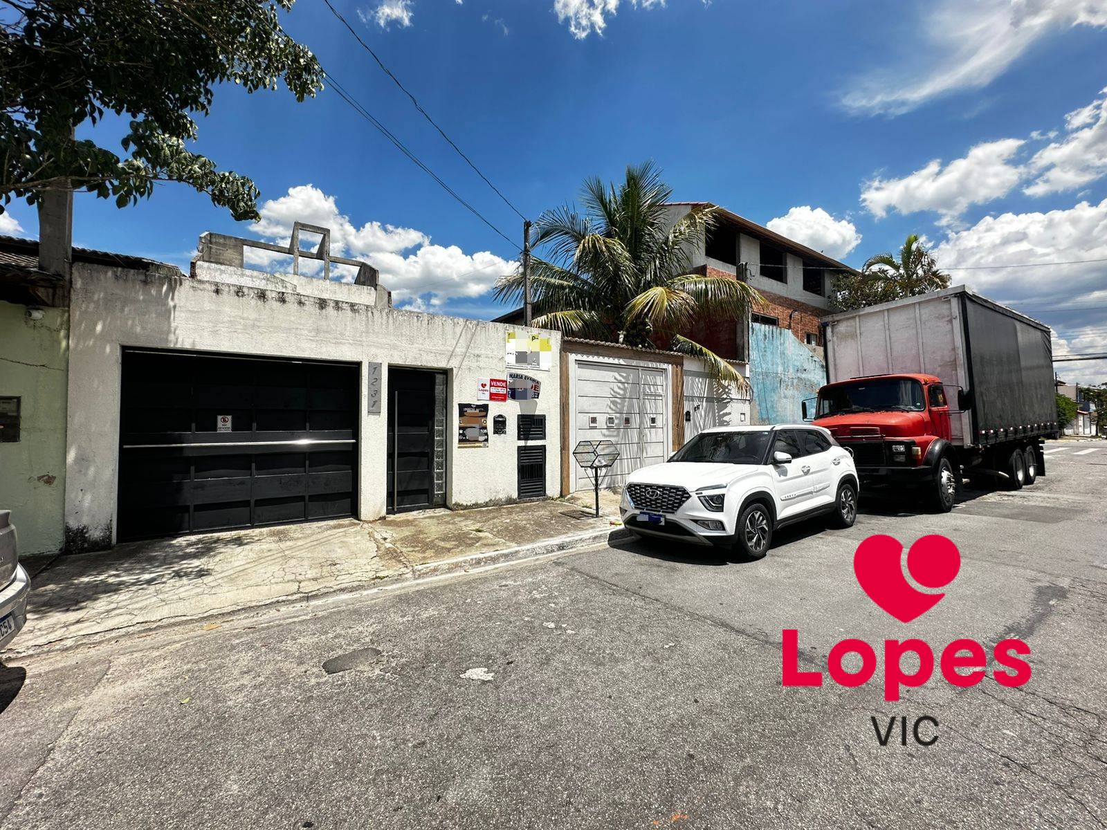 Sobrado, 4 quartos, 230 m² - Foto 1